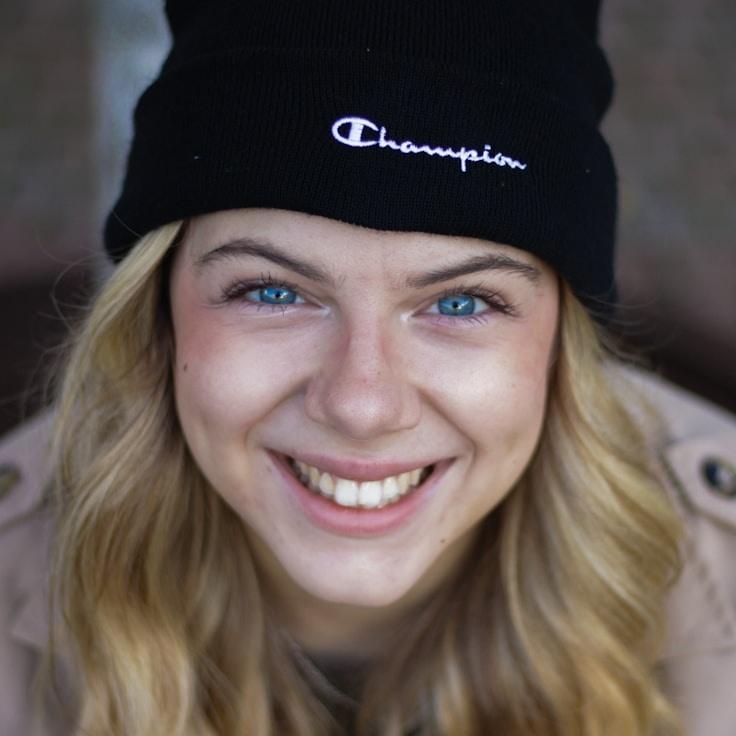 Portrait of Arun Iyer meditation instructor